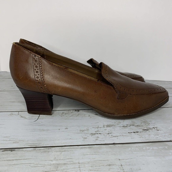 Vtg Wesley & Co Brown Leather Slip On Shoe Chunky‎ Heel Almond Toe 7.5 Brazil - Picture 2 of 9